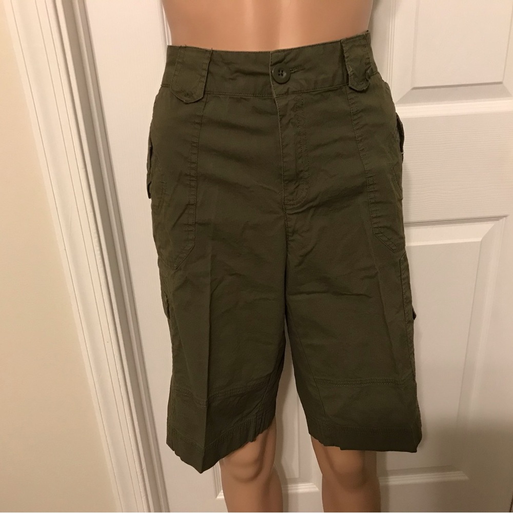 Women Bermuda cargo shorts